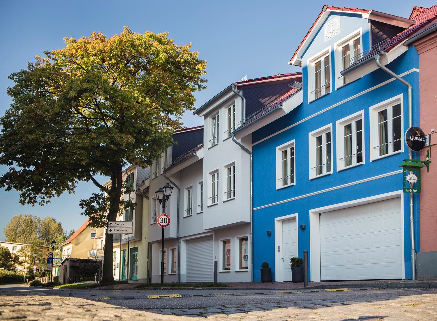 Hotel Am Yachthafen Waren  Luaran gambar