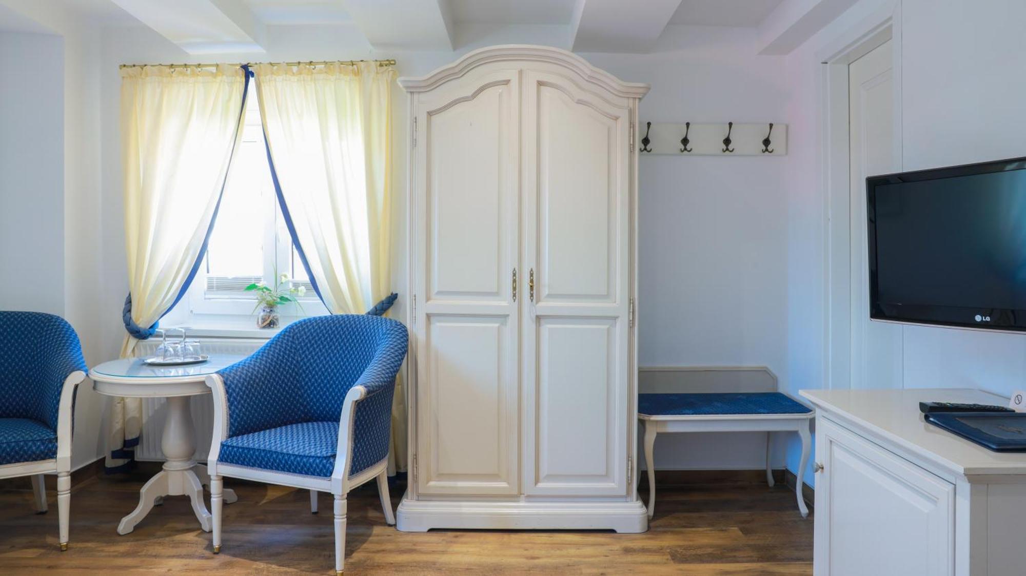 Hotel Am Yachthafen Waren  Luaran gambar